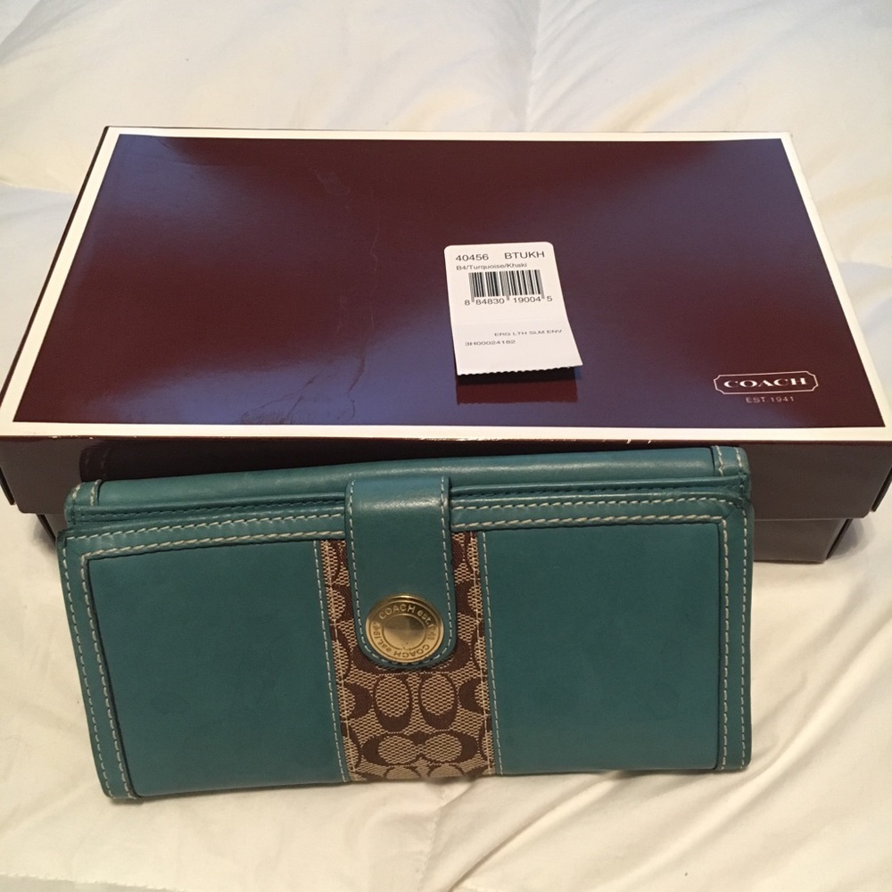 Coach Legacy Wallet in TEAL!
